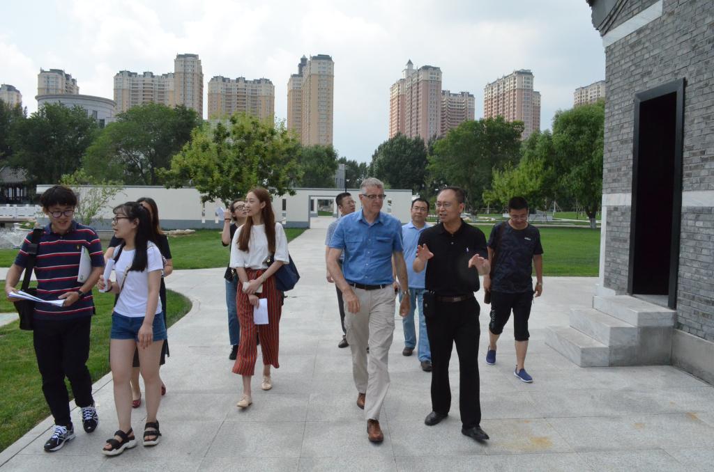 参观后稷园