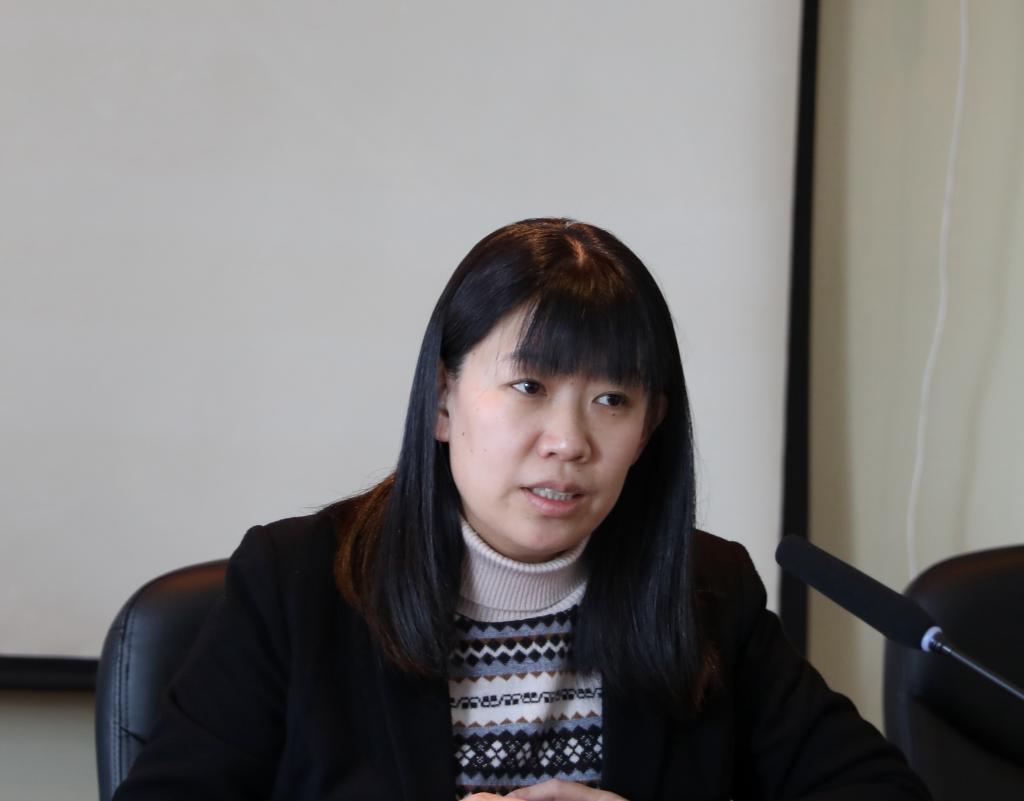党委副书记杨楠传达会议精神